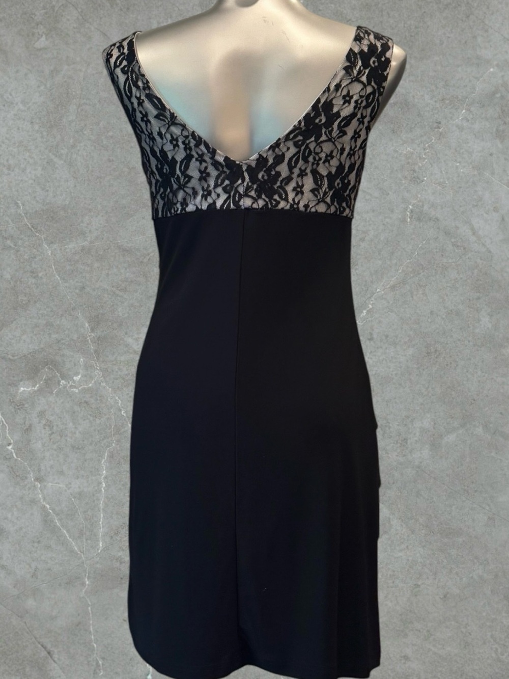 2 for $30 | Jessica Black Lace V-Neck Tiered Petite Dress - Picture 6 of 15